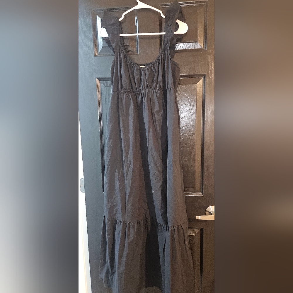 Universal Thread Black Strapless Dress